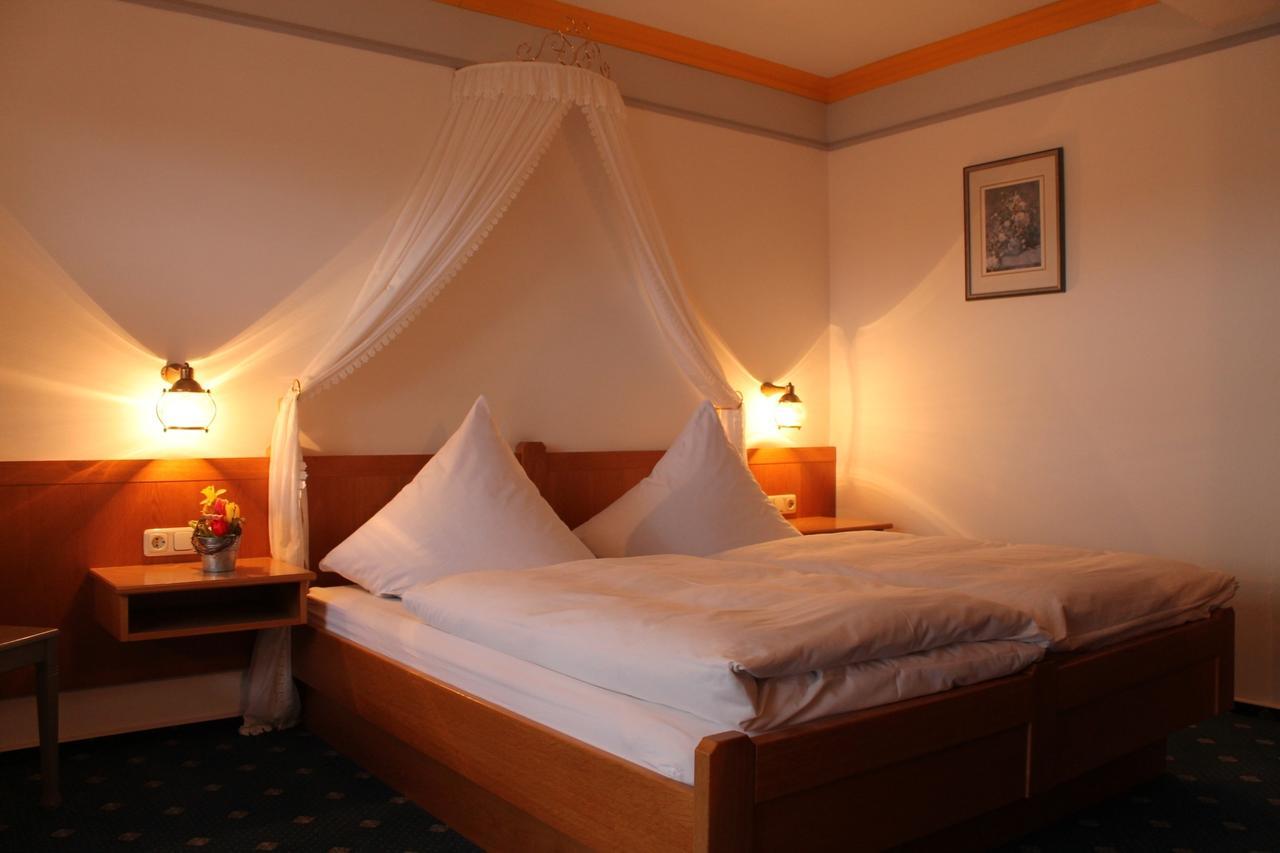 Hotel-Gasthof Zum Hirschen Durrwangen 객실 사진
