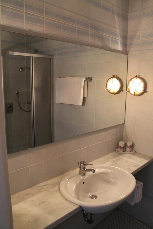 Hotel-Gasthof Zum Hirschen Durrwangen 객실 사진